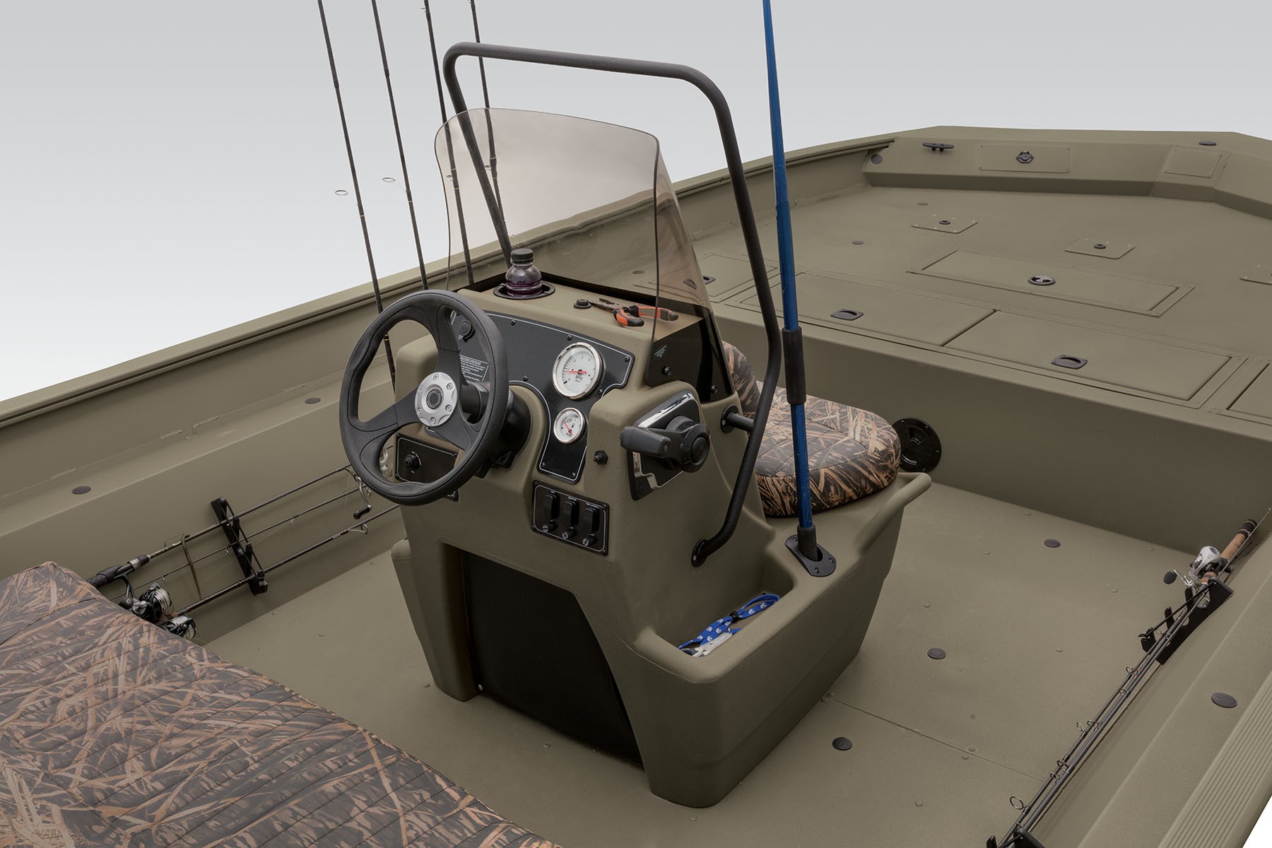 2019 GRIZZLY 2072 CC TRACKER Hunt and Fish Jon Boat