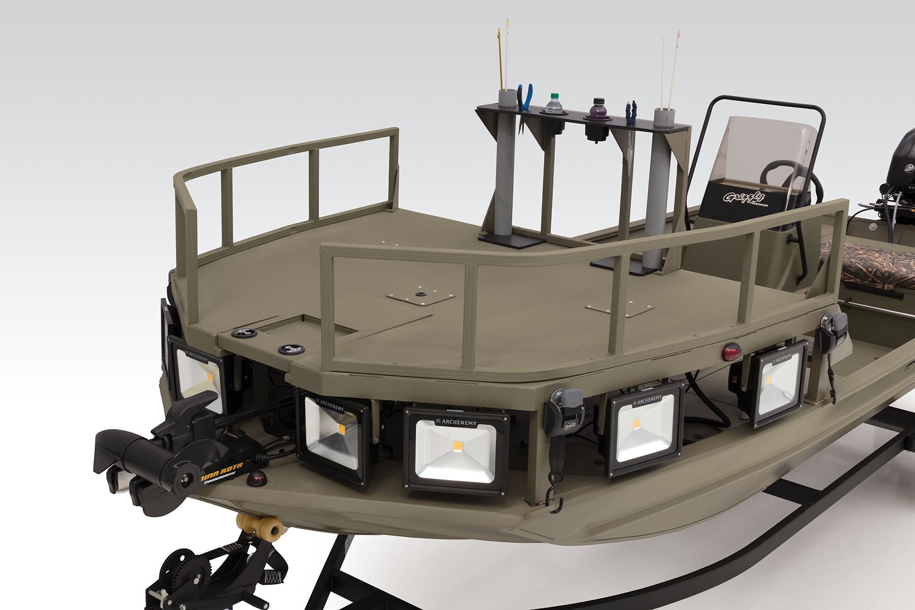 GRIZZLY 1860 CC Sportsman - TRACKER Welded Jon Boat
