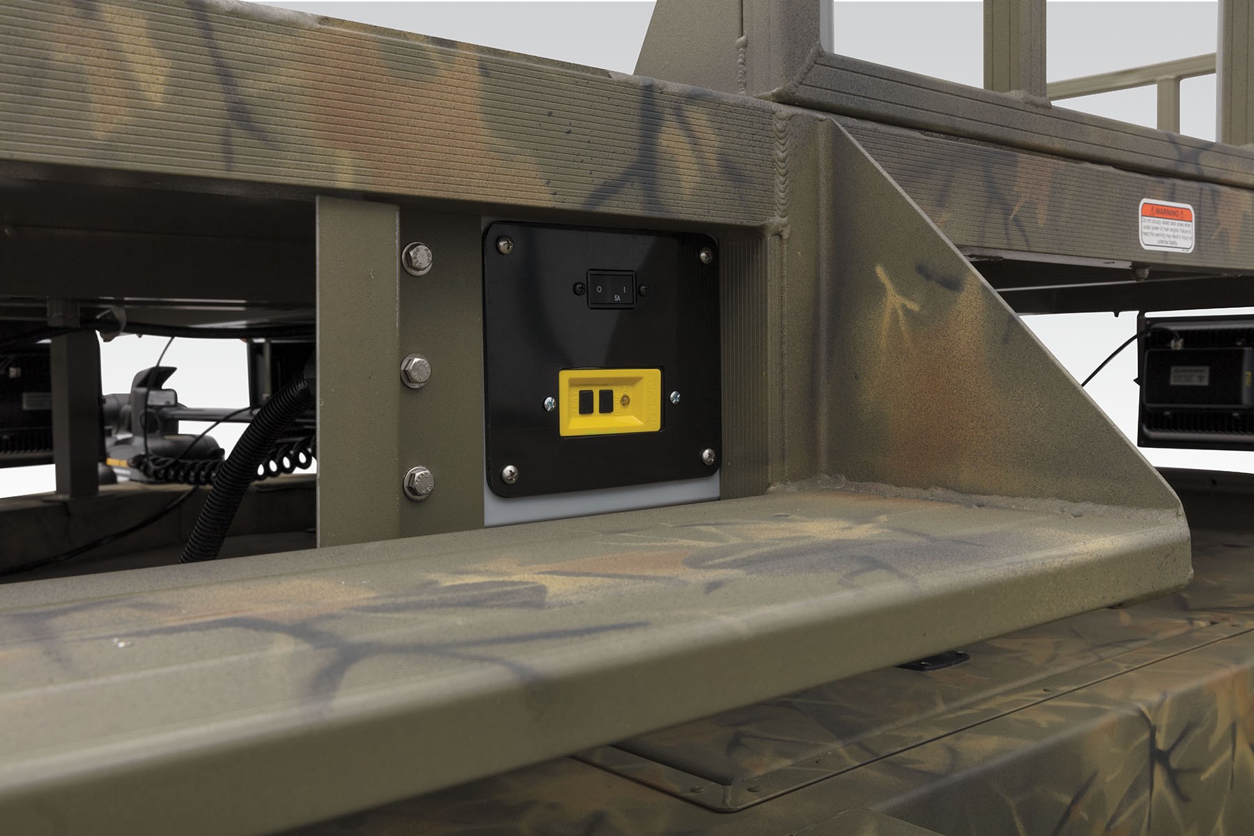 GRIZZLY 2072 CC Sportsman TRACKER Welded Jon Boat