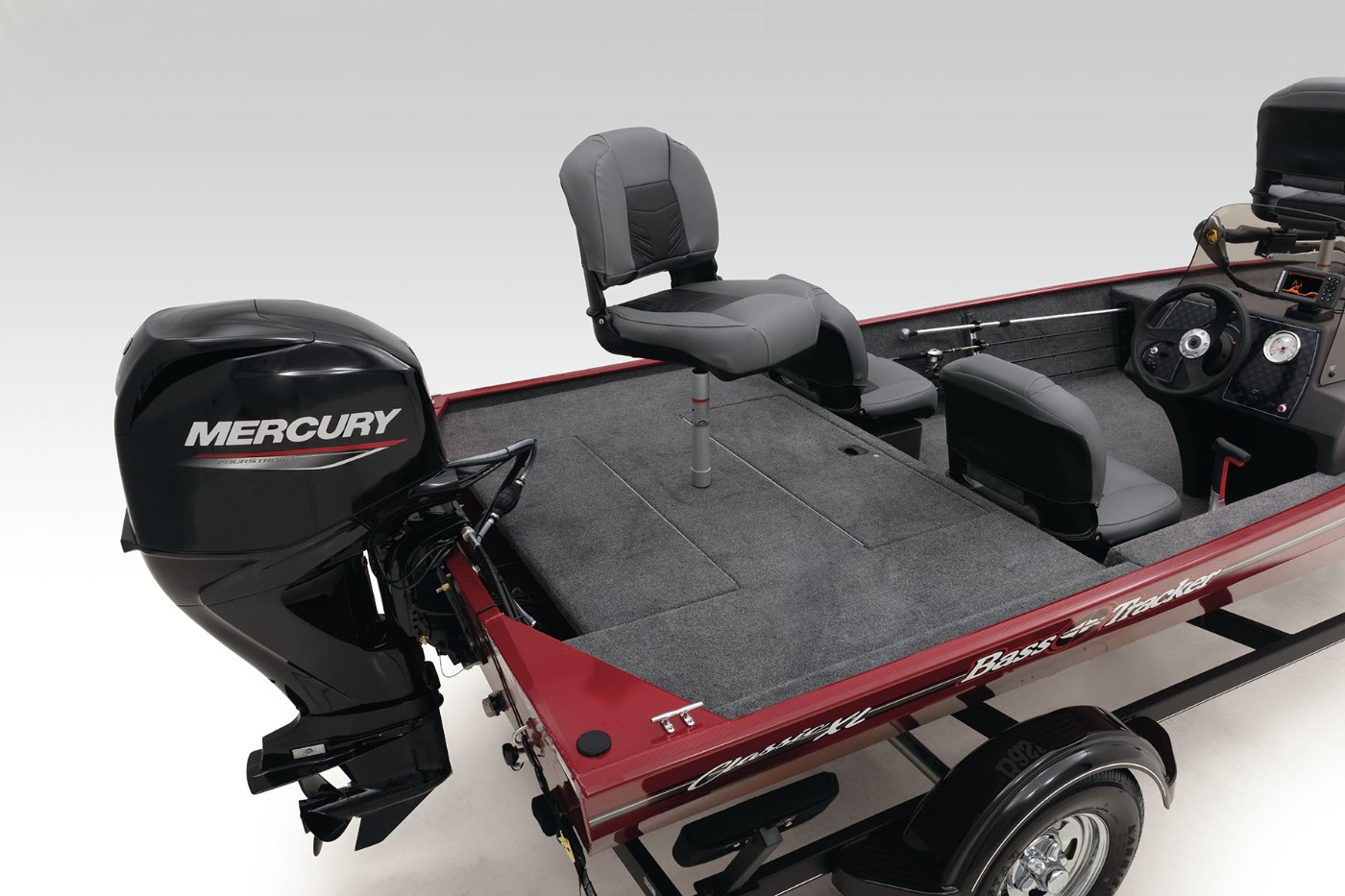 BASS TRACKER Classic XL TRACKER Mod V Bass Boat