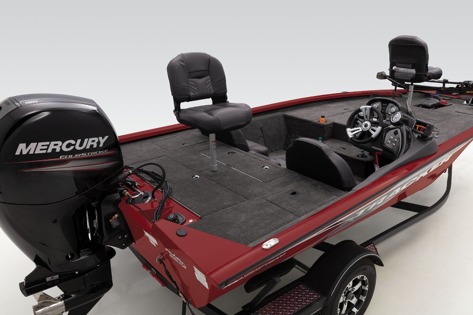 PRO TEAM 195 TXW Tournament Edition TRACKER Mod V Bass Boat