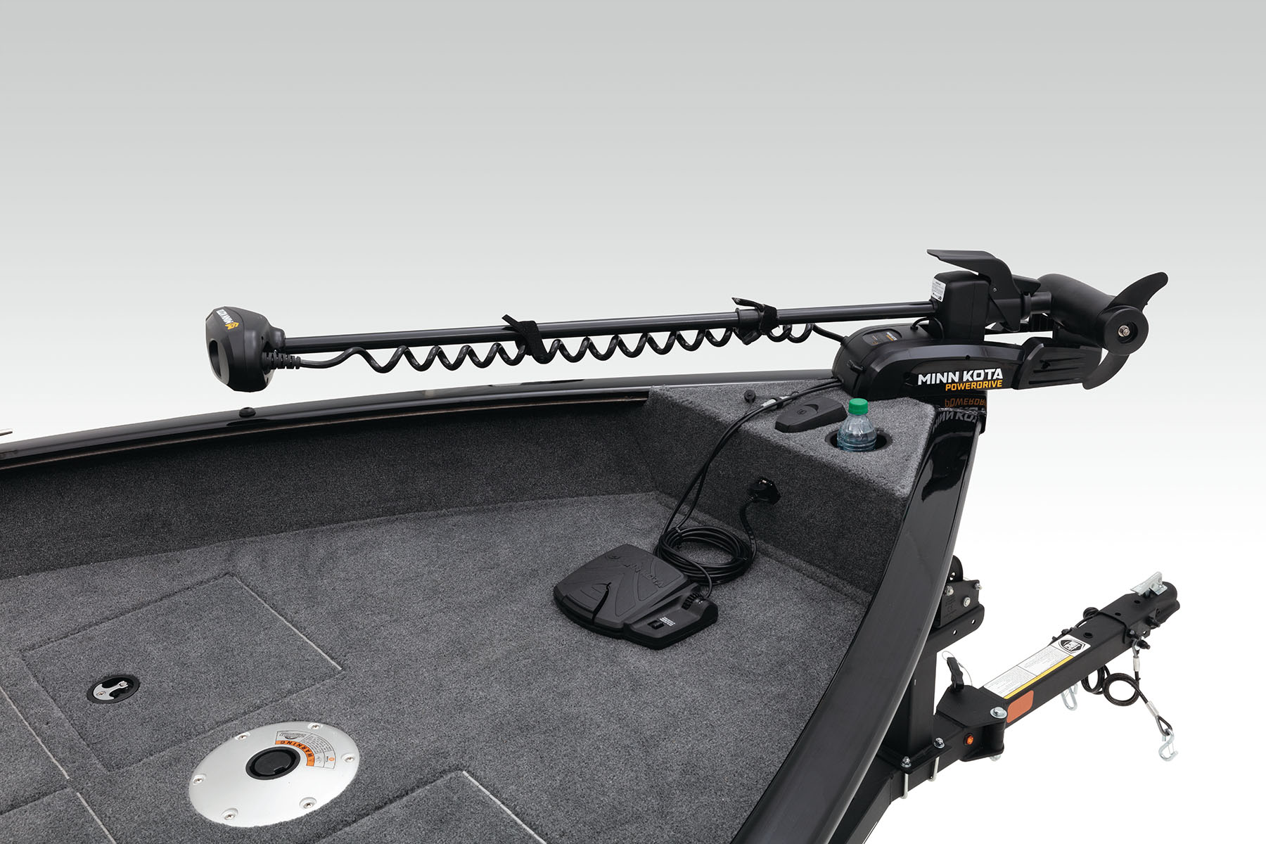 PRO GUIDE V16 SC TRACKER Deep V MultiSpecies Boat