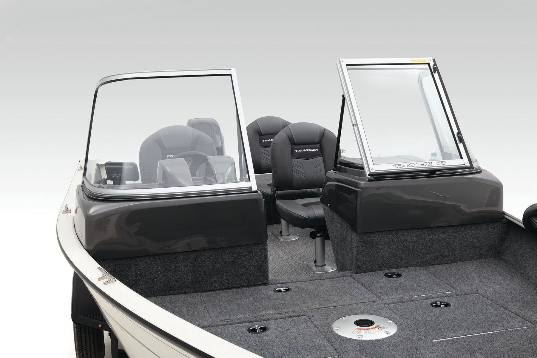 2020 PRO GUIDE V16 WT TRACKER Deep V MultiSpecies Boat