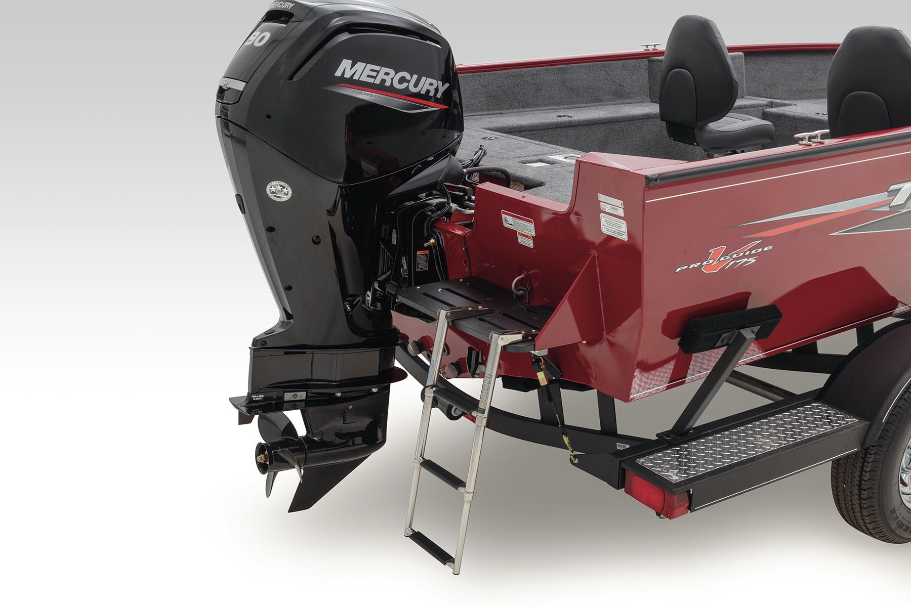 2020 PRO GUIDE V-175 SC - TRACKER Deep V Multi-Species Boat