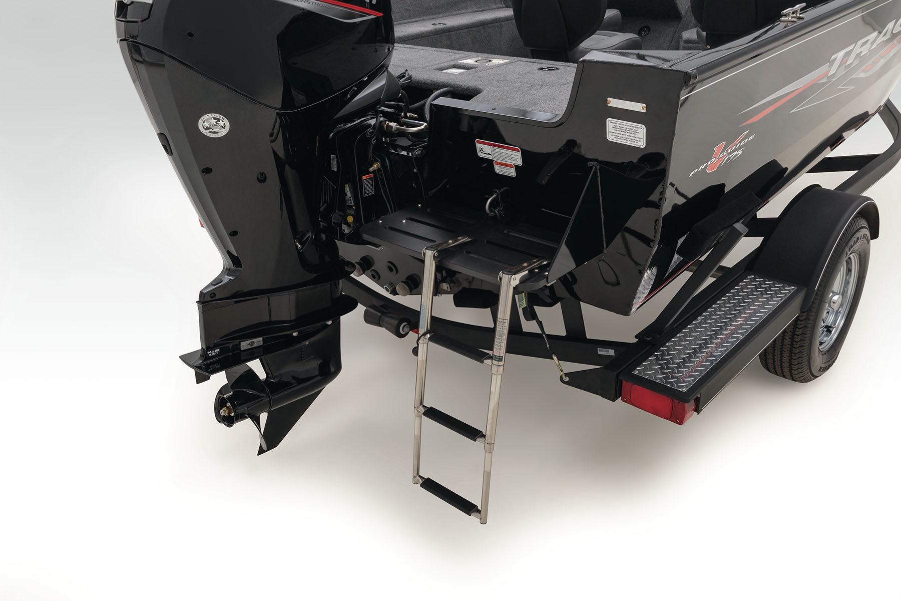 2020 PRO GUIDE V-175 WT - TRACKER Deep V Multi-Species Boat