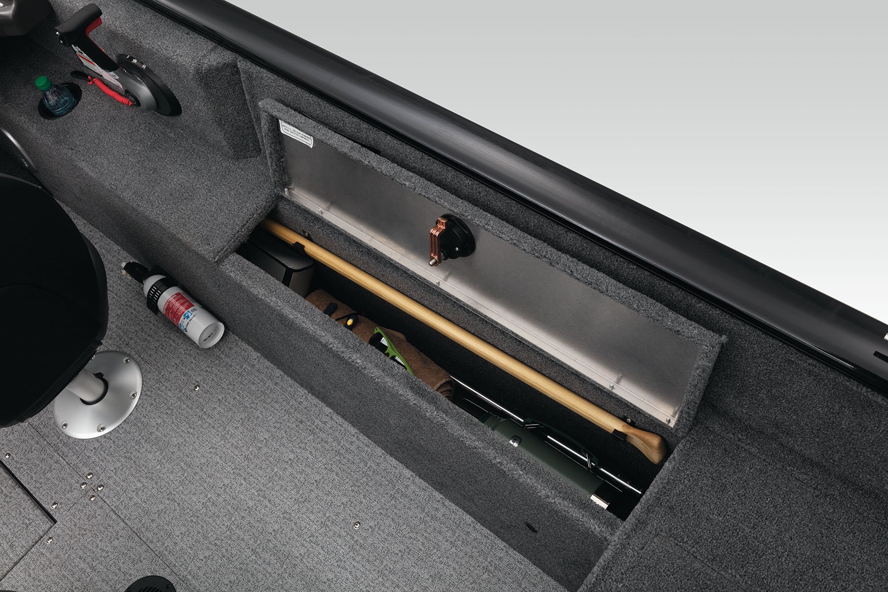 PRO GUIDE V-175 WT - 2022 TRACKER Deep V Fishing Boat