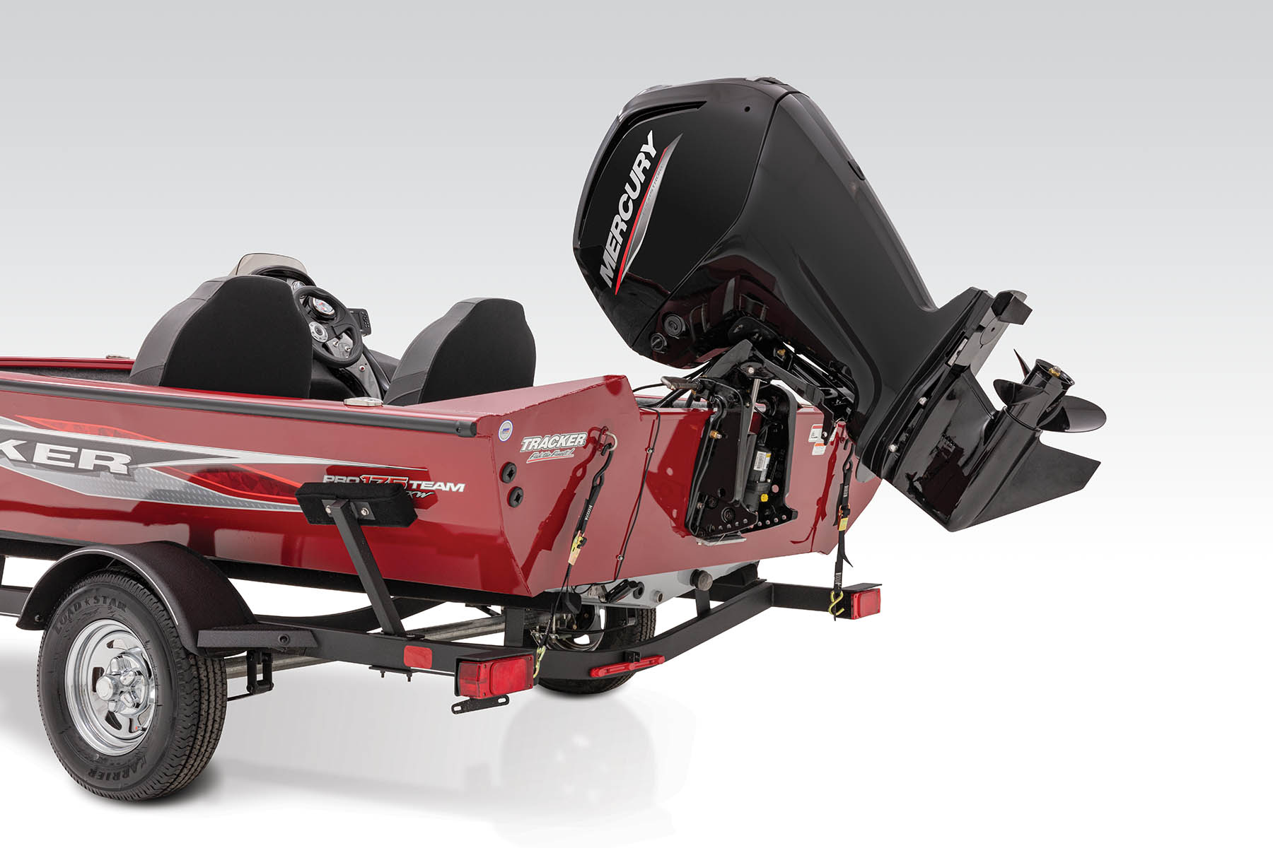 PRO TEAM 175 TXW TRACKER Mod V Bass Boat