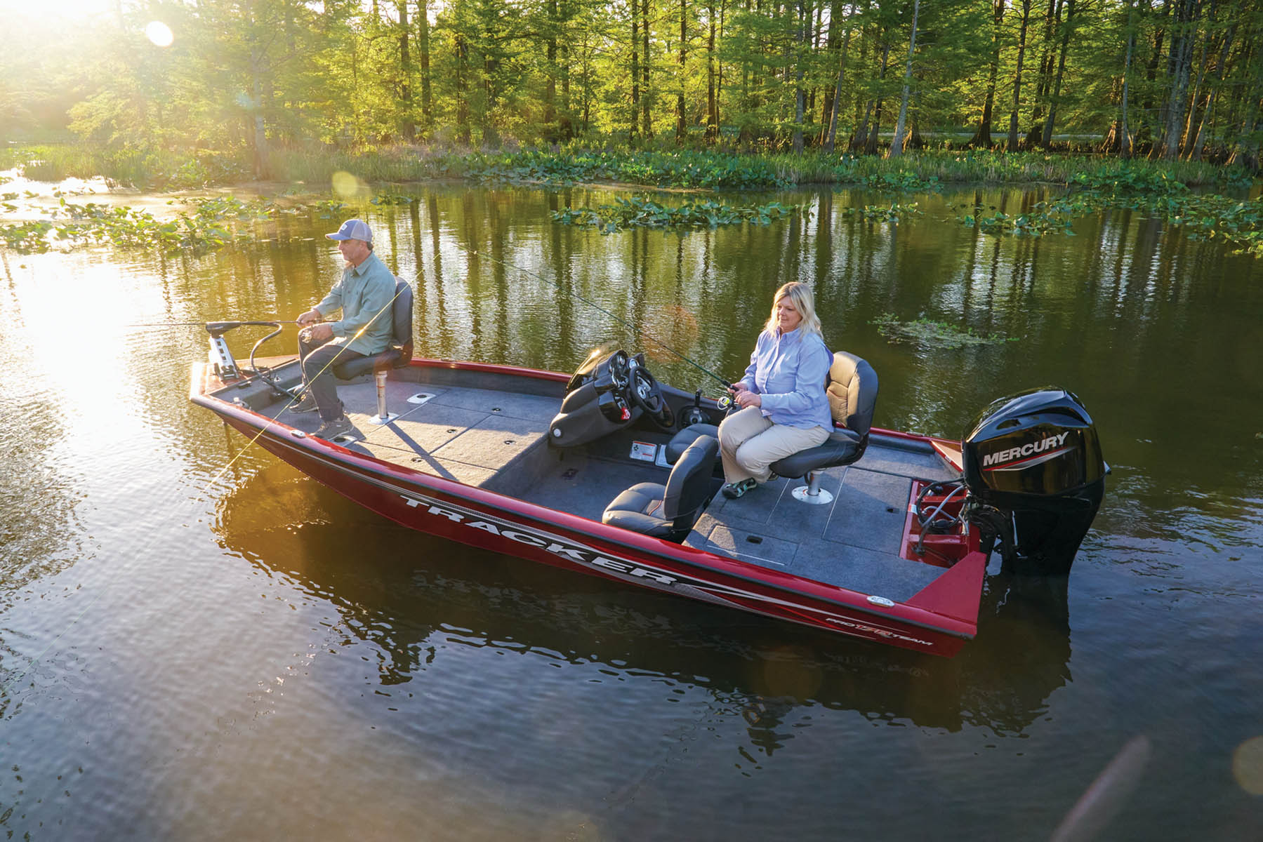 PRO TEAM 175 TF - TRACKER Mod V Bass Boat