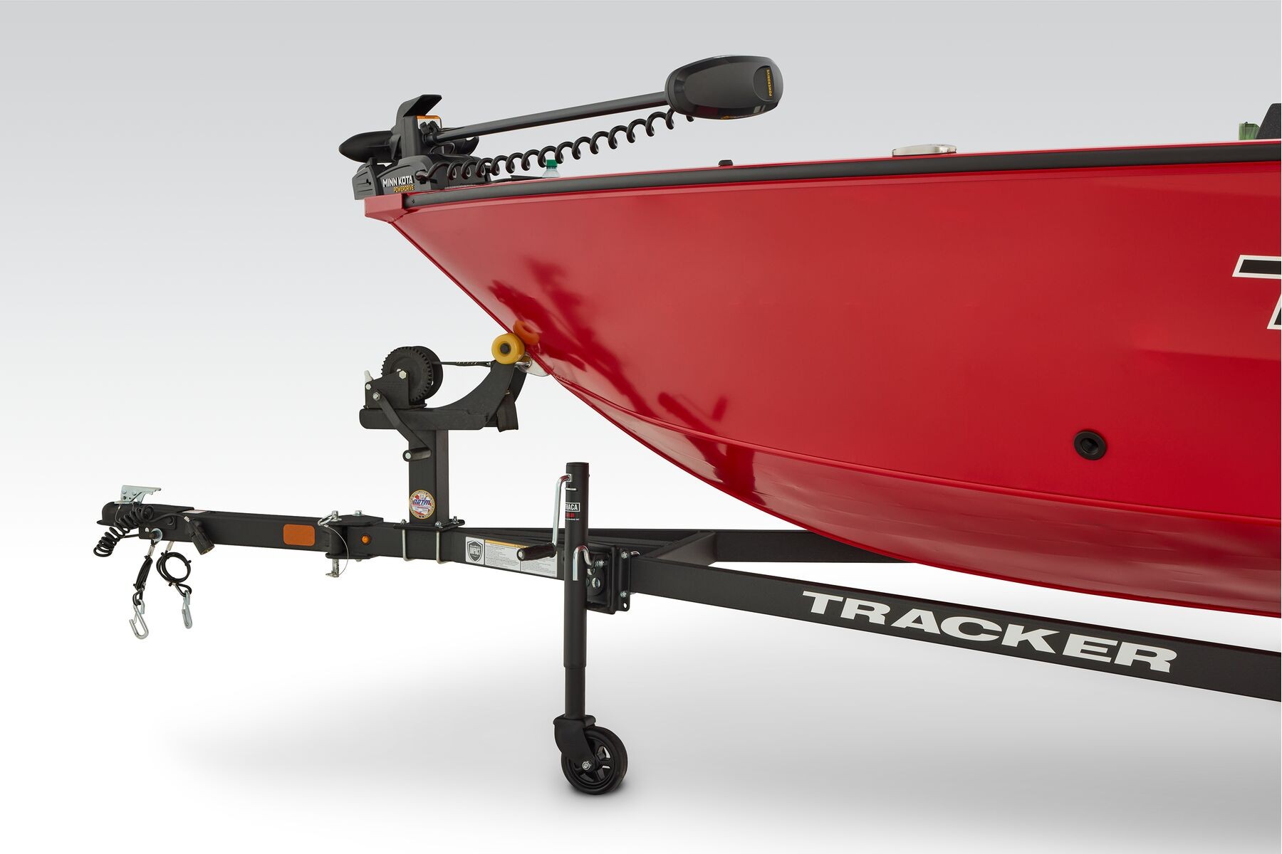 TRACKER PRO GUIDE V-16 SC | 16ft. 6in. Deep V Multi-Species Boat